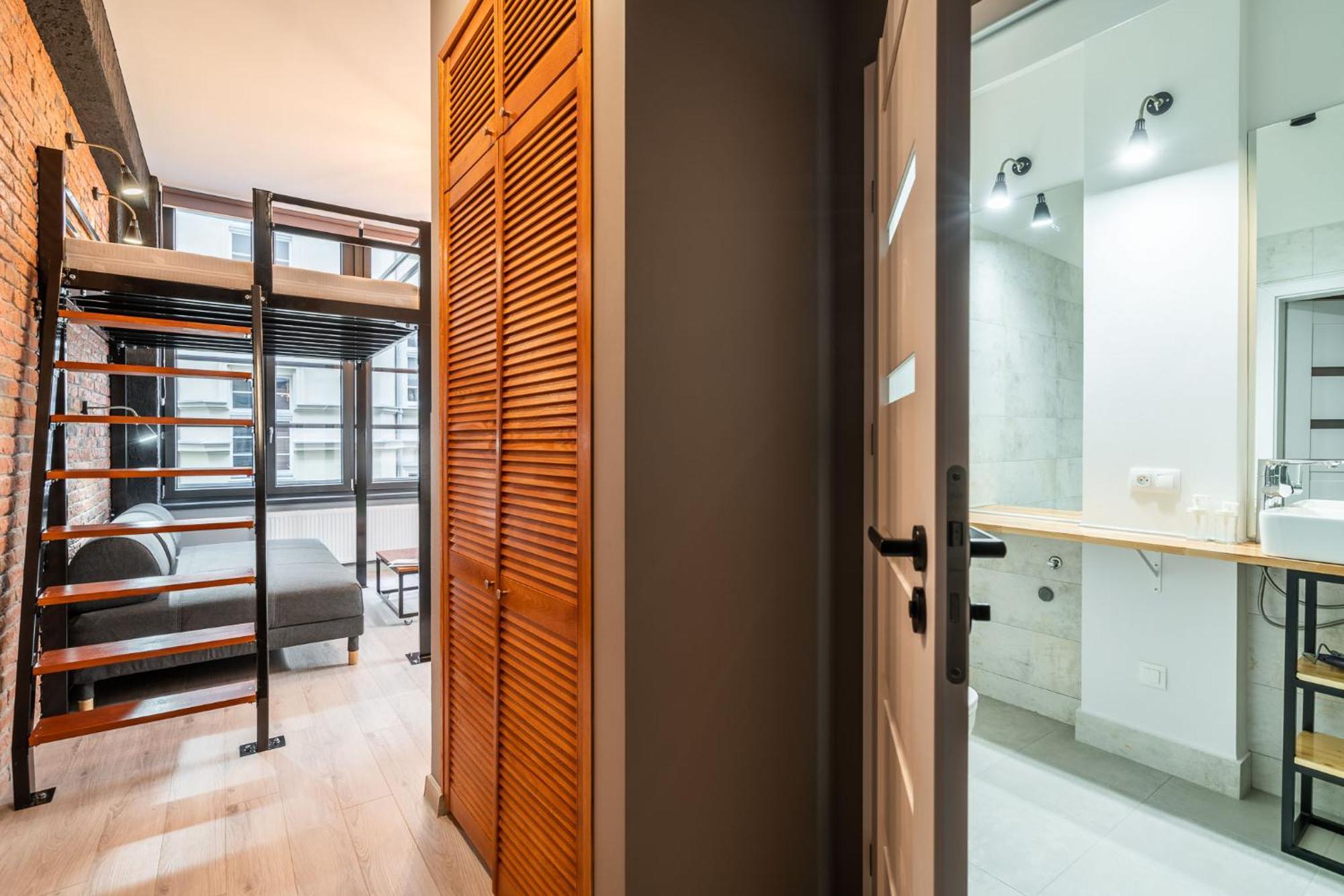 Graffiti Apartments 브로츠와프 외부 사진